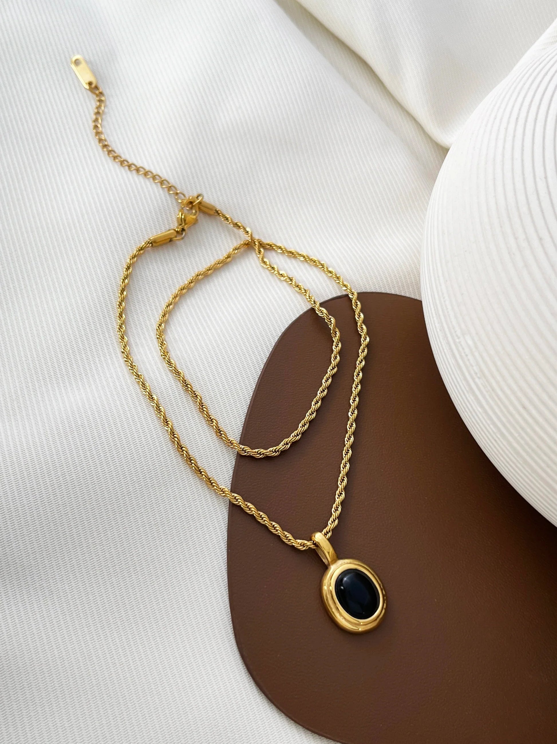 Elysia Luxe Gemstone Necklace