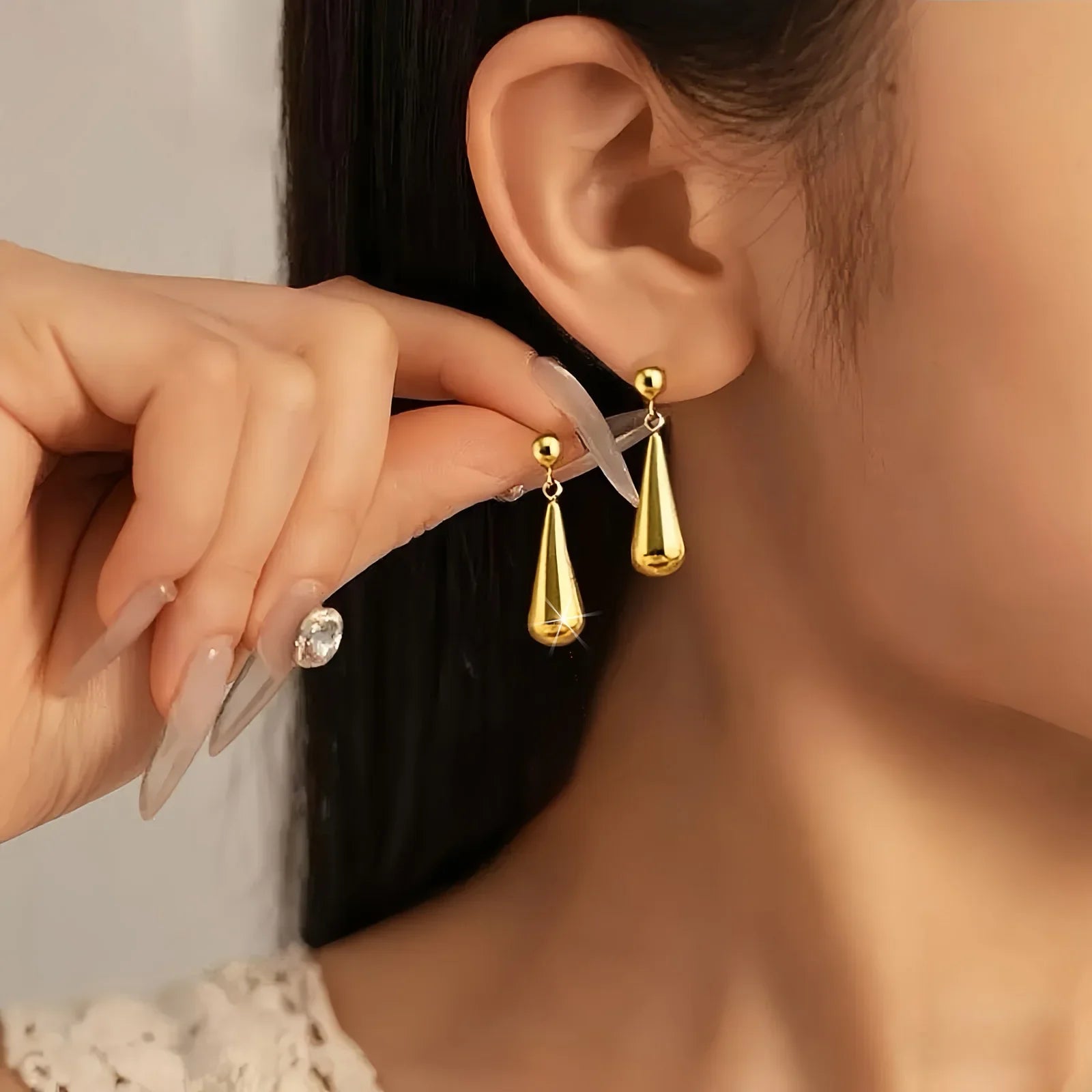 Coralie™ Drop Necklace Set