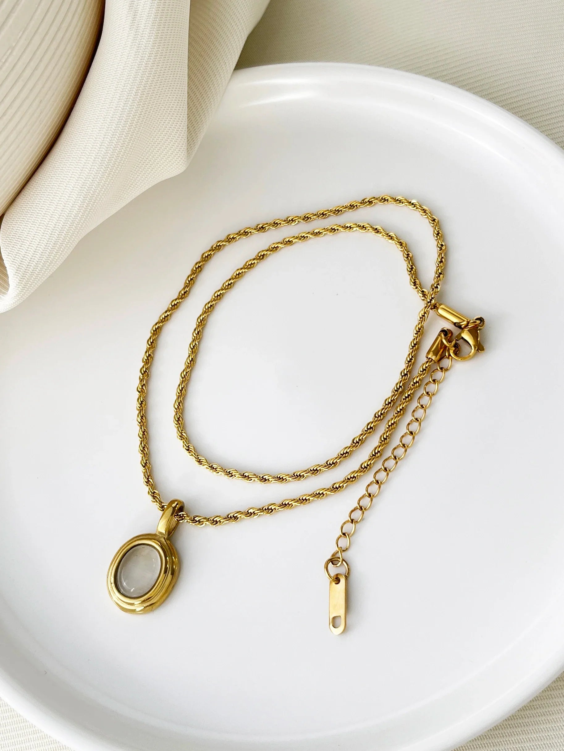 Elysia Luxe Gemstone Necklace